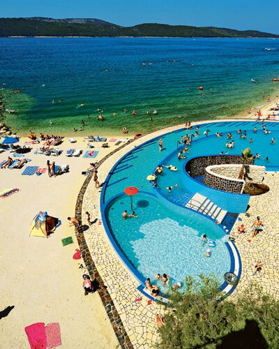 Brodarica Žaborić 104