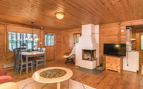 Mäntyranta: Holz, Hütte, Blockhaus, Wald, Schuppen, Gartenbauten, Lärche, Wald, Holzbeize