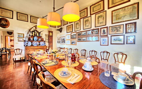 Il Principe: Zimmer, Eigentum, Gebäude, Gelb, Esszimmer, Interior Design, Tabelle, Restaurant, Brunch, Grundeigentum