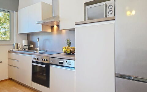 Trogir Slatine 166: Schwimmbad, Gebirge, Eco Hotel, Resort, Estate, Senke, Villa, Landscaping, Ferienort, Hinterhof