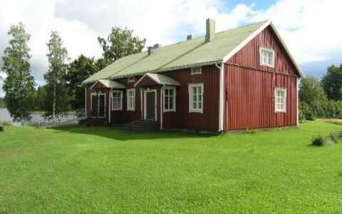 Mykkälä: Holz, Hütte, Holzbeize, Hartholz, Blockhaus, Planke, Decke, Natürliches Material, Holz, Gartenbauten