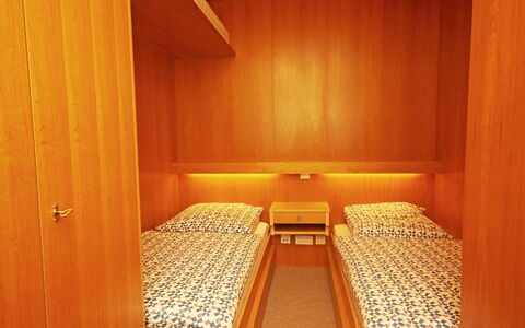 Walter: Zimmer, Möbel, Eigentum, Bett, Interior Design, Gebäude, Die Architektur, Decke