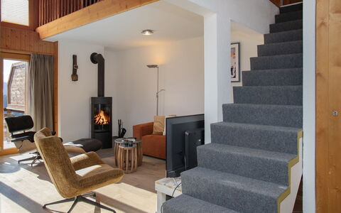 Plein Soleil B 19: Flooring, Holz, Fussboden, Interior Design, Möbel, Holzboden, Wohnung, Zuhause, Zimmer, Wohnzimmer