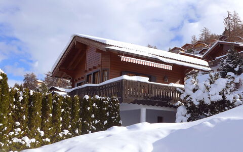 Bivak: Schnee, Winter, Eigentum, Haus, Zuhause, Himmel, Die Architektur, Berg, Grundeigentum, Einfrieren