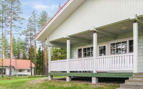 Yläneuvola Silta: Hütte, Haus, Zuhause, Gartenbauten, Abstellgleis, Blockhaus, Bauernhaus, Estate, Schuppen, Garten