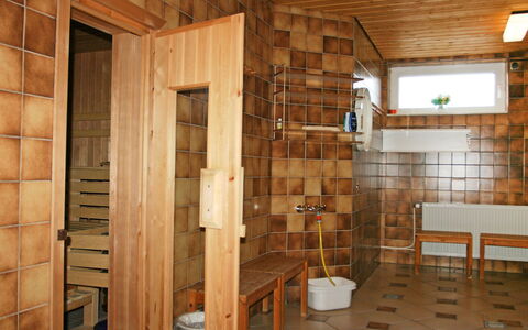Cuxhaven 150: Möbel, Holz, Flooring, Interior Design, Fussboden, Gebäude, Hartholz, Holzbeize, Regale, Haus