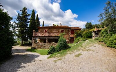 Casale Il Trecento