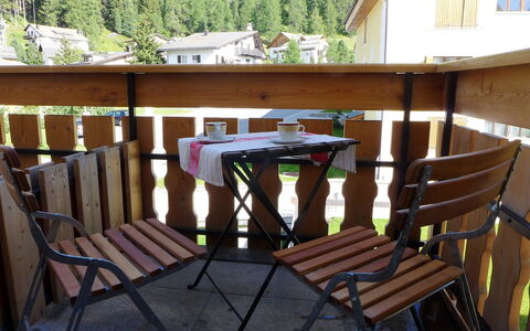 Club House 17
