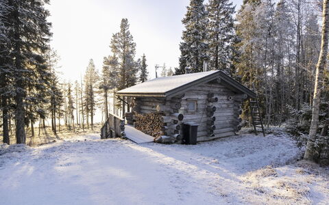 Saarenkainalo: Schnee, Winter, Ast, Holz, Dach, Hütte, Einfrieren, Blockhaus, Zweig, Hütte