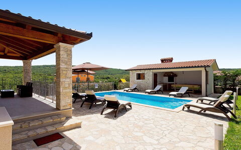 Lucija: Eigentum, Gebäude, Haus, Schwimmbad, Estate, Zuhause, Grundeigentum, Terrasse, Die Architektur, Zimmer