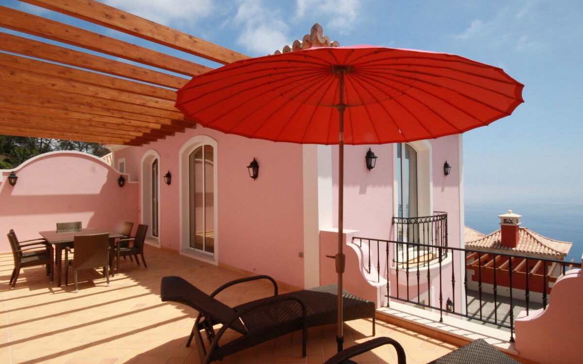 3-bedroom Villa With Sea View