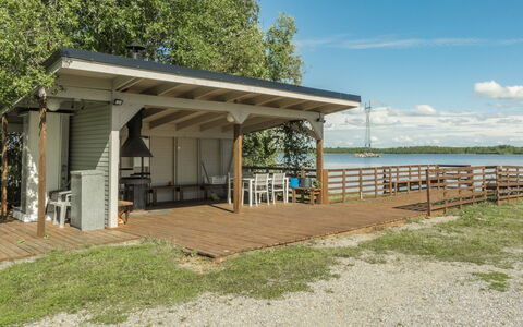 Aamunkoi: Hütte, Grundstueck, Blockhaus, Ufer, Reservoir, Schuppen, Gartenbauten, Klang, Wald
