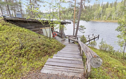 Metsä-Luosto: Hütte, Haus, Zuhause, Gartenbauten, Abstellgleis, Blockhaus, Bauernhaus, Estate, Schuppen, Garten