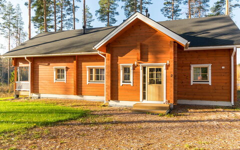 Lokinsiipi: Holz, Hütte, Haus, Zuhause, Dach, Abstellgleis, Blockhaus, Hartholz, Holzbeize, Auffahrt