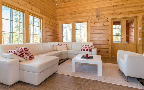 Lokinsiipi: Interior Design, Holz, Flooring, Möbel, Fussboden, Wohnzimmer, Holzboden, Couch, Zuhause, Zimmer