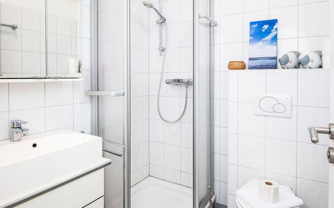 Teetied: Interior Design, Armatur, Fussboden, Flooring, Badezimmer, Installation, Wohnung, Sinken, Zimmer, Decke