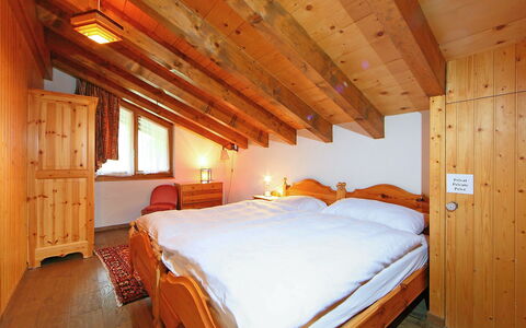 Vitalis: Möbel, Gebäude, Komfort, Holz, Bett, Haus, Interior Design, Bettrahmen, Fussboden, Hartholz