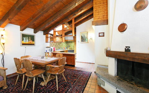 Vitalis: Möbel, Eigentum, Gebäude, Tabelle, Cabinetry, Countertop, Holz, Stuhl, Die Architektur, Interior Design