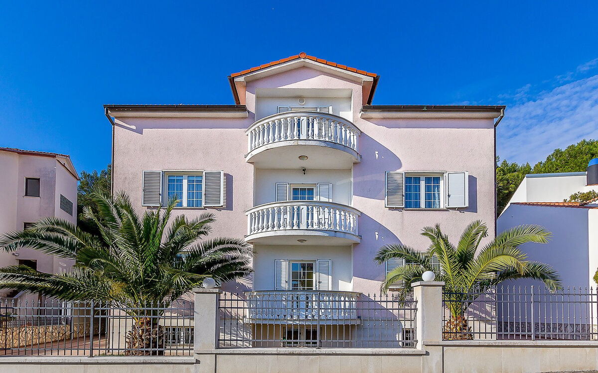 A3 (Villa Ori)