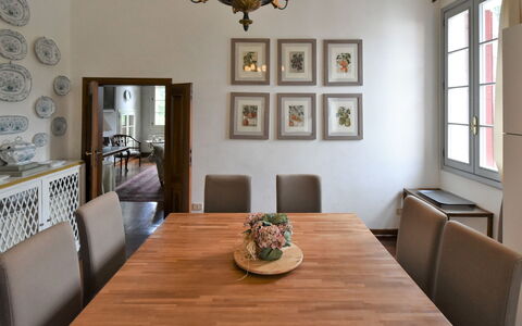 Barchessa Palladio: Möbel, Interior Design, Wand, Tabelle, Flooring, Light Fixture, Holz, Esszimmer, Stuhl, Decke