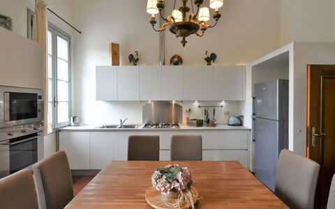 Barchessa Palladio: Möbel, Interior Design, Flooring, Holz, Decke, Countertop, Tabelle, Küche, Stuhl, Light Fixture