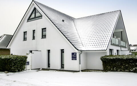Norddeich 495: Himmel, Gebäude, Pflanze, Eigentum, Fenster, Haus, Steigung, Grundeigentum, Fassade
