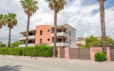 Santa Monica: Gebäude, Wohngebiet, Wohnung, Fassade, Nachbarschaft, Die Architektur, \Stadt, Zuhause, Urban Design, Mischnutzung
