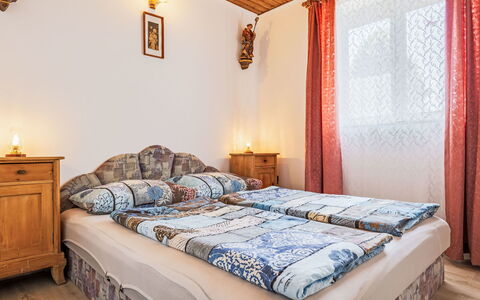 Sunny: Bett, Schlafzimmer, Möbel, Interior Design, Holz, Bettdecke, Bedding, Zuhause, Bettrahmen, Linens