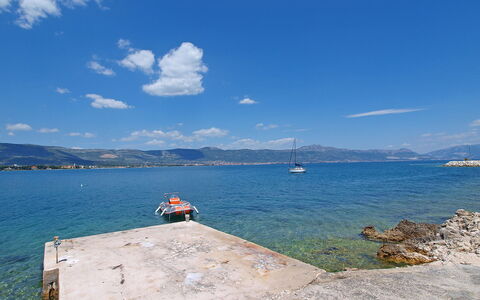 Trogir Arbanija 100: Himmel, Gewässer, Meer, Blau, Wasser, Ozean, Horizont, Wolke, Küste, Azurblau