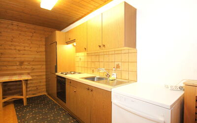 Dornauer 330.2: Countertop, Cabinetry, Zapfhahn, Sinken, Spüle, Möbel, Eigentum, Armatur, Küche, Holz