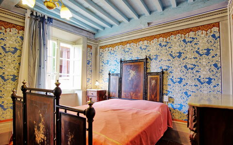 Il Gualdo: Zimmer, Möbel, Eigentum, Schlafzimmer, Bett, Interior Design, Gebäude, Decke, Bettrahmen, Bettdecke