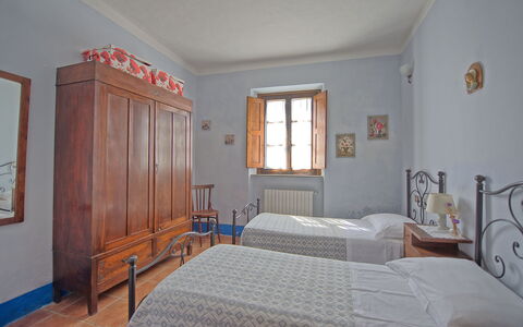 Casa Catia: Schlafzimmer, Zimmer, Eigentum, Bett, Möbel, Bettdecke, Bettrahmen, Interior Design, Gebäude, Fussboden