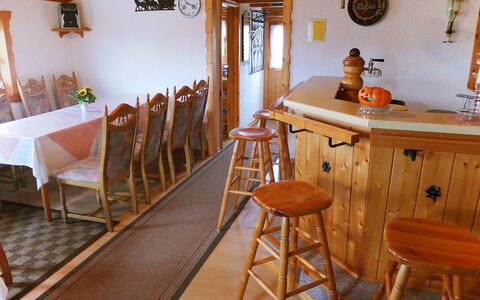 Büscher: Möbel, Eigentum, Tabelle, Holz, Beleuchtung, Interior Design, Flooring, Bilderrahmen, Fussboden, Stuhl