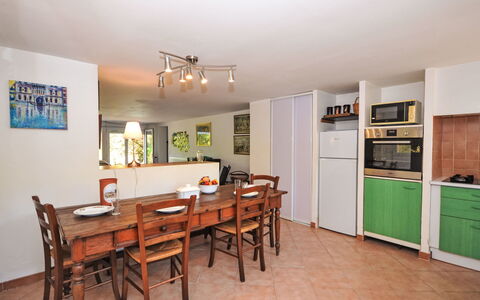 Kerkor: Möbel, Interior Design, Flooring, Holz, Decke, Fussboden, Küche & Esszimmer Tisch, Zimmer, Esszimmer, Tabelle