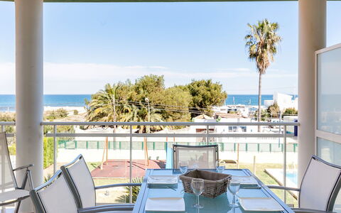 Dénia 766: Eigentum, Gebäude, Zimmer, Grundeigentum, Haus, Möbel, Interior Design, Zuhause, Azurblau, Urlaub