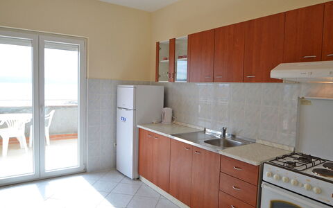 Ante: Cabinetry, Countertop, Eigentum, Gebäude, Sinken, Herd, Holz, Küche, Schublade, Küchengerät